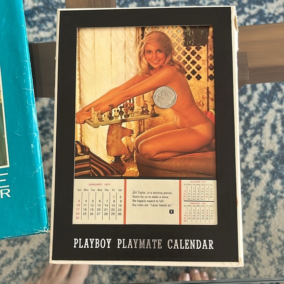 1971 COMPLETE Play Boy Desk Calendar Set - Picture 2 of 3